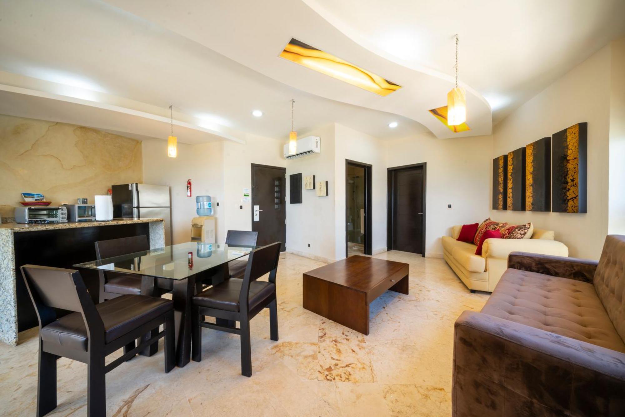 Beachfront 1 Bedroom Condo - El Faro, Surf 407 Плая-дель-Кармен Экстерьер фото